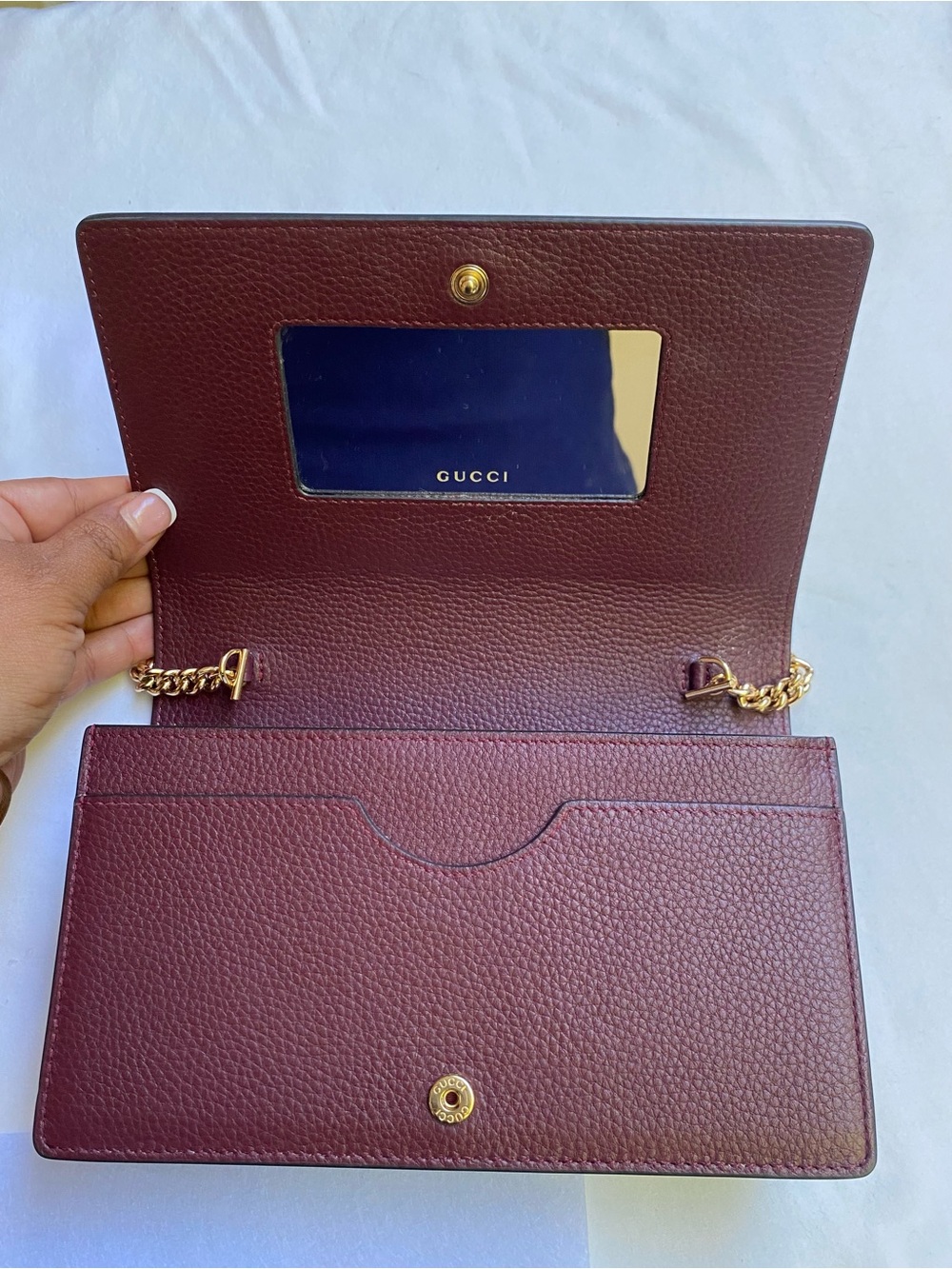 Brown & Burgundy Chain crossbody clutch bag - NOT REAL DESIGNER - Picture 2 of 7